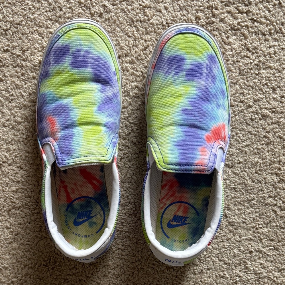 Nike Kids Tie-Dye Slip-On Sneakers - Green, Purple, Coral